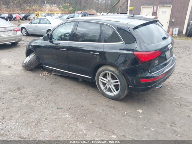 2017 AUDI Q5 WA1C2AFP3HA098216 Photo 2