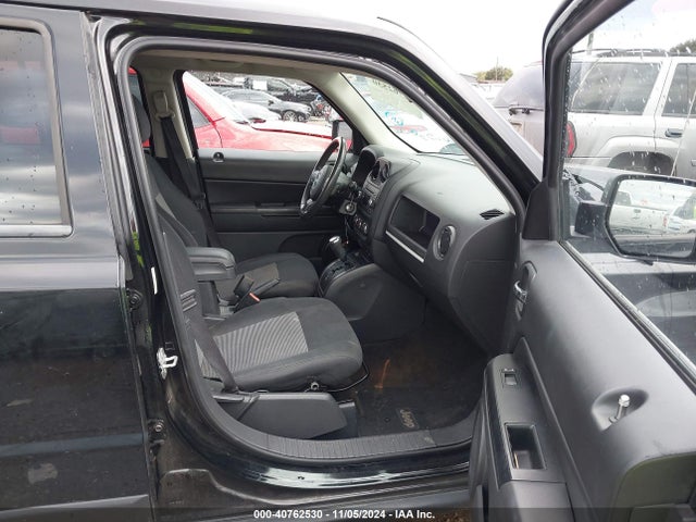 1C4NJPFB5ED553229 Jeep Patriot Latitude