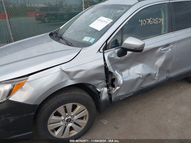 Subaru Outback 2.5i Premium 2015 4S4BSAHC7F3330518 Image 6