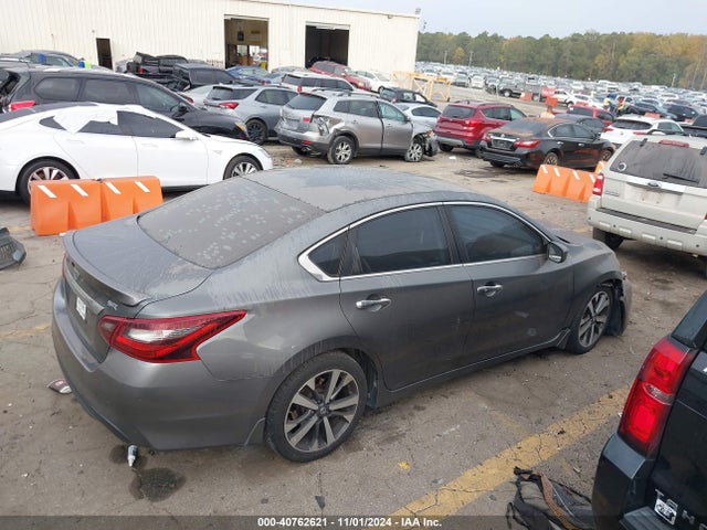 Nissan Altima 2.5 Sr 2017 1N4AL3AP8HC249137 Image 13