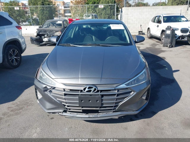 Hyundai ELANTRA SE 2019 5NPD74LF4KH405241 Image 12