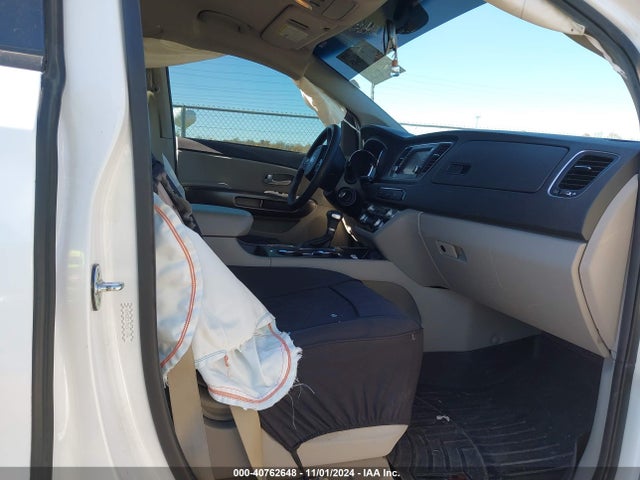 KIA SEDONA LX 2019 KNDMB5C17K6571496 Image 5