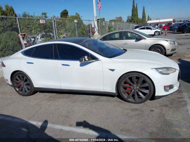 5YJSA1H44FF080609 Tesla Model S 85d/p85d