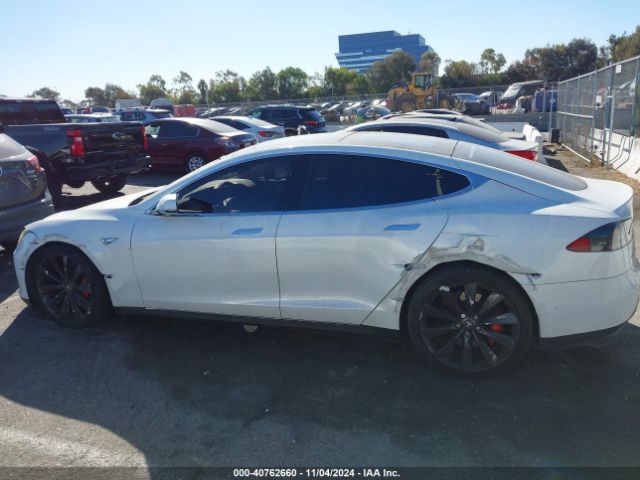 5YJSA1H44FF080609 Tesla Model S 85d/p85d