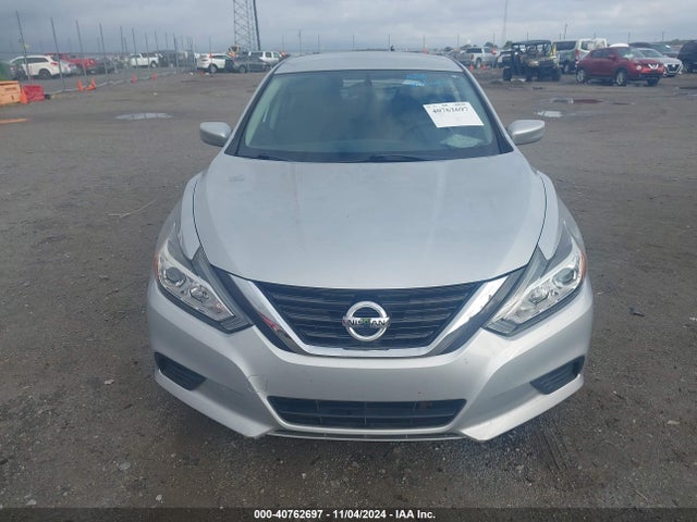 Nissan Altima 2.5 S 2017 1N4AL3AP7HN330909 Image 12