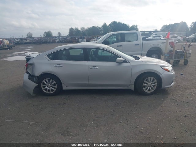 Nissan Altima 2.5 S 2017 1N4AL3AP7HN330909 Image 13