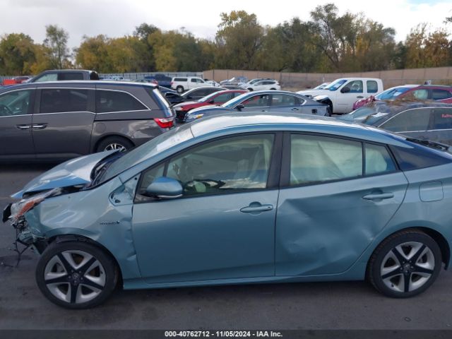 JTDKARFU9H3042326 Toyota Prius Three Touring