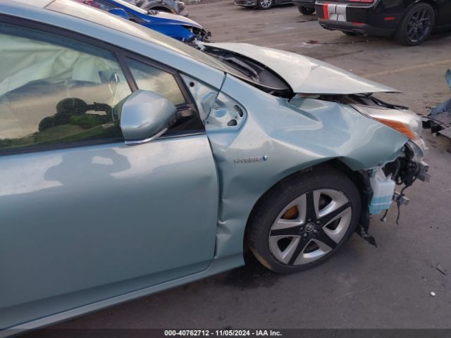 JTDKARFU9H3042326 Toyota Prius Three Touring