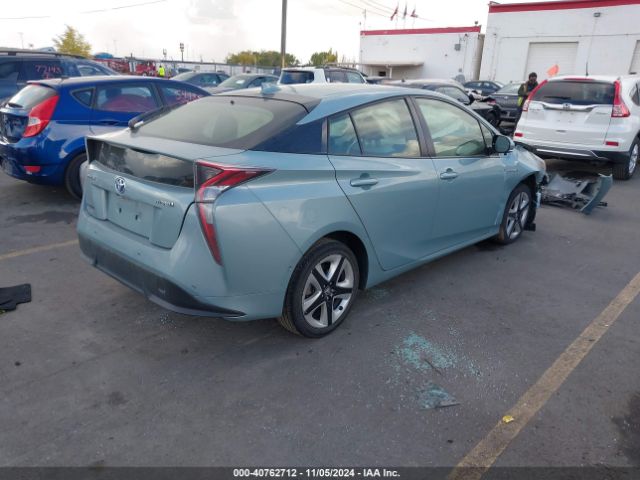 JTDKARFU9H3042326 Toyota Prius Three Touring