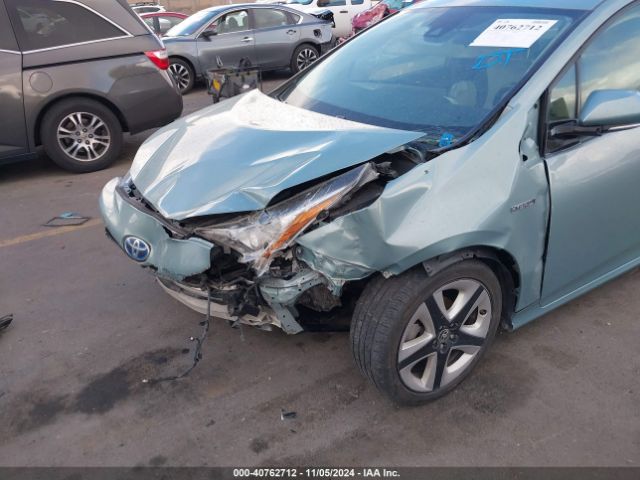 JTDKARFU9H3042326 Toyota Prius Three Touring
