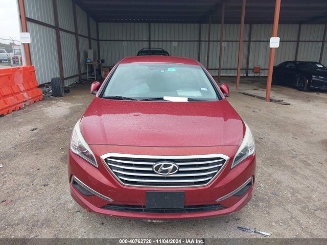 Hyundai SONATA SE 2015 5NPE24AF7FH233752 Image 12