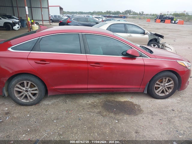 Hyundai SONATA SE 2015 5NPE24AF7FH233752 Image 13