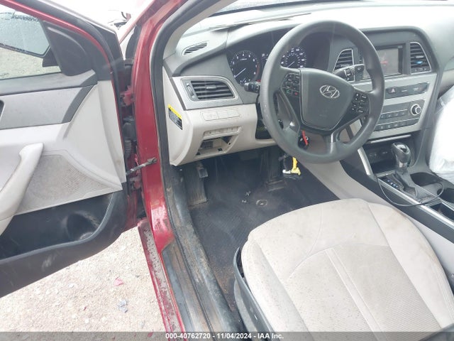 Hyundai SONATA SE 2015 5NPE24AF7FH233752 Image 5