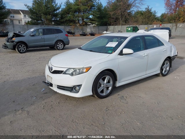 Toyota CAMRY SE 2014 4T1BF1FK8EU305344 Image 2
