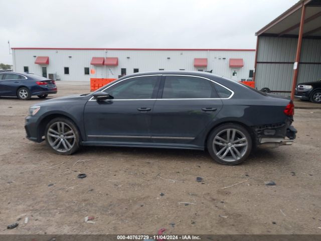 1VWAT7A33GC037028 Volkswagen Passat 1.8t R-line