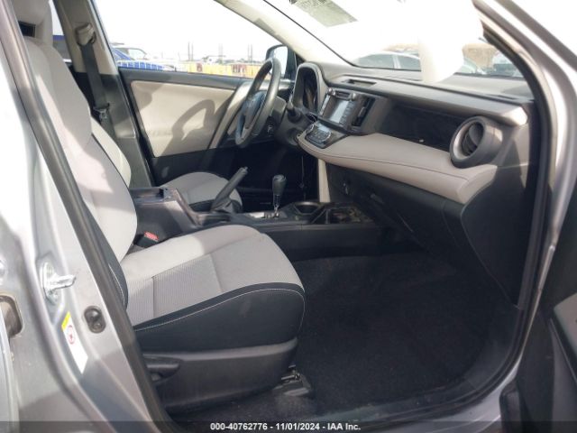 2T3RFREV7GW511824 Toyota Rav4 Xle