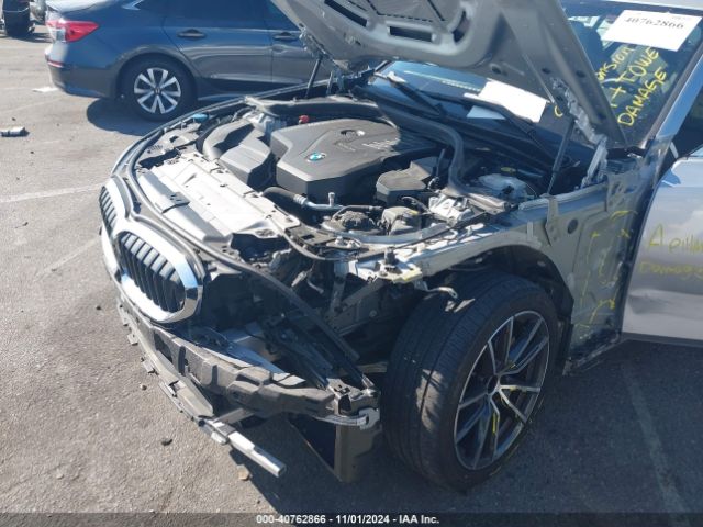 WBA5R1C50KAK12710 BMW 330I
