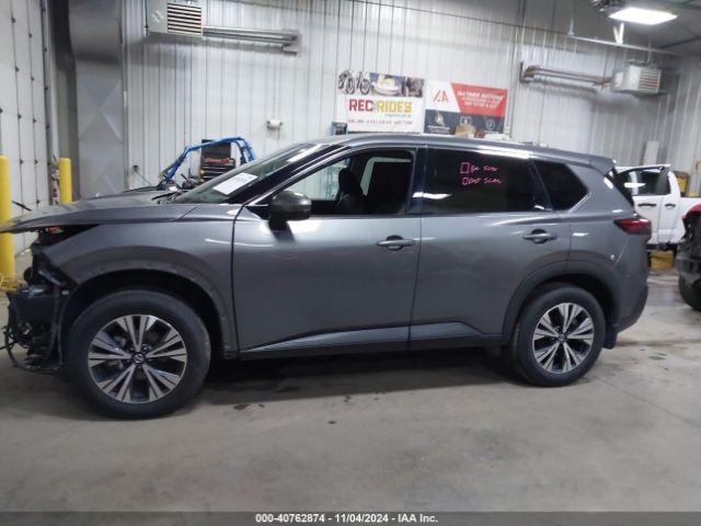 5N1AT3BB5MC680229 Nissan Rogue Sv Intelligent Awd