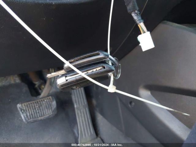 3KPFK4A7XHE112475 KIA FORTE LX