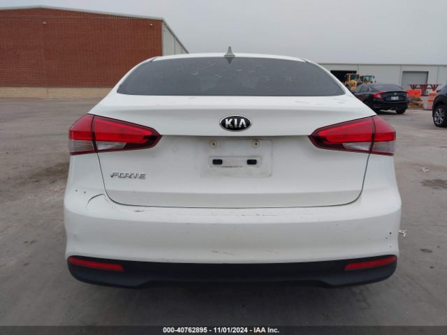 3KPFK4A7XHE112475 KIA FORTE LX