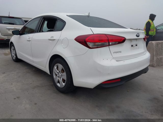 3KPFK4A7XHE112475 KIA FORTE LX