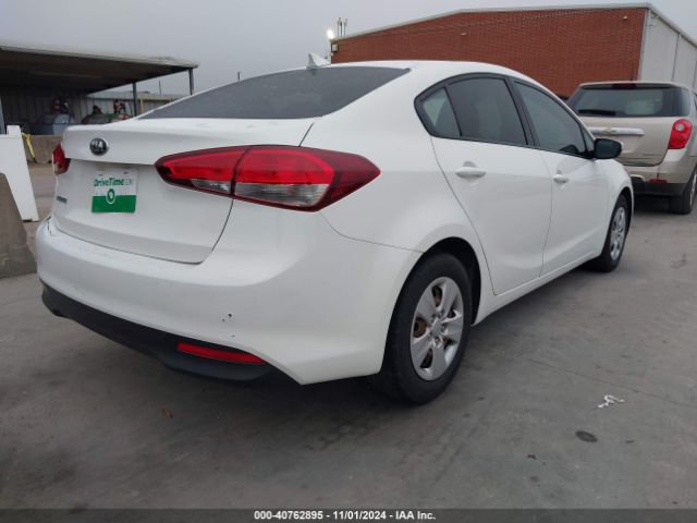 3KPFK4A7XHE112475 KIA FORTE LX