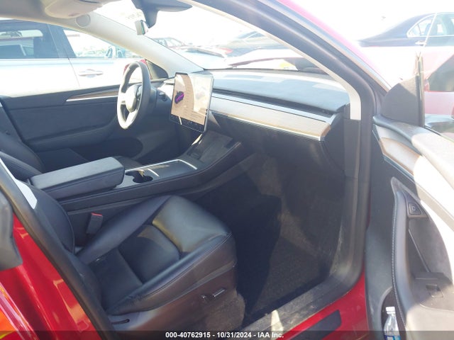 2022 TESLA MODEL Y 7SAYGAEE6NF561517 Photo 4