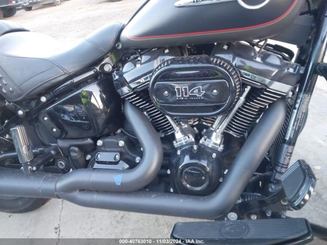 2018 HARLEY-DAVIDSON FLHCS 1HD1YBK11JC038897 Photo 7