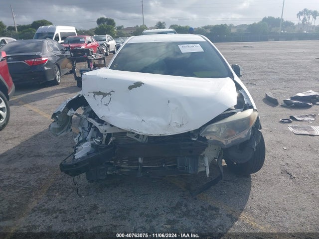 Toyota COROLLA LE 2016 5YFBURHEXGP445900 Image 12