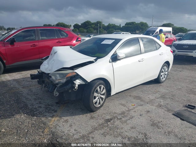 Toyota COROLLA LE 2016 5YFBURHEXGP445900 Image 2