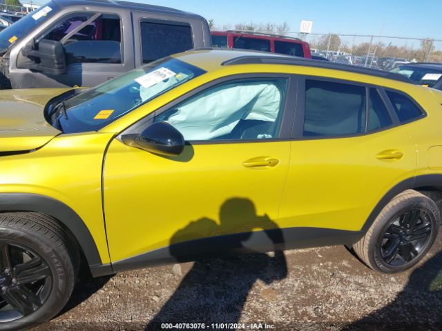 KL77LKEPXSC017166 Chevrolet Trax Fwd Activ