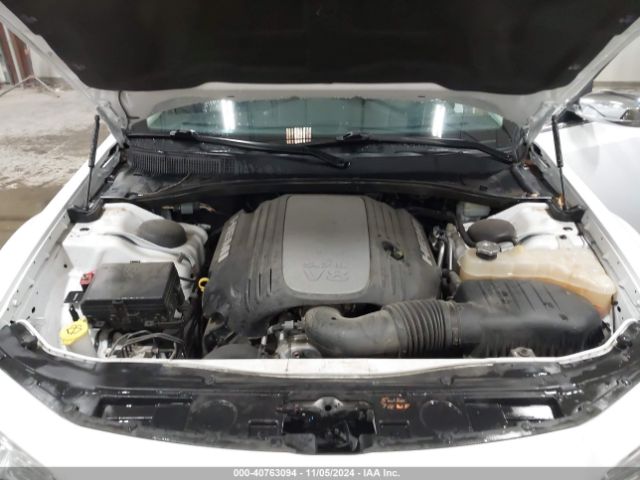 Chrysler 300C 2015 2C3CCAET2FH763434 Image 10