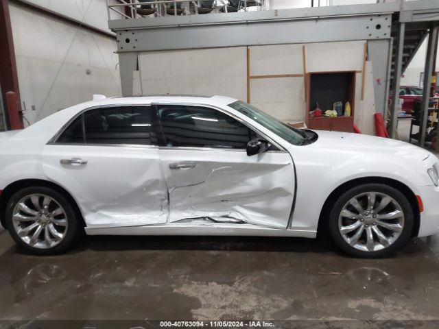 Chrysler 300C 2015 2C3CCAET2FH763434 Image 13