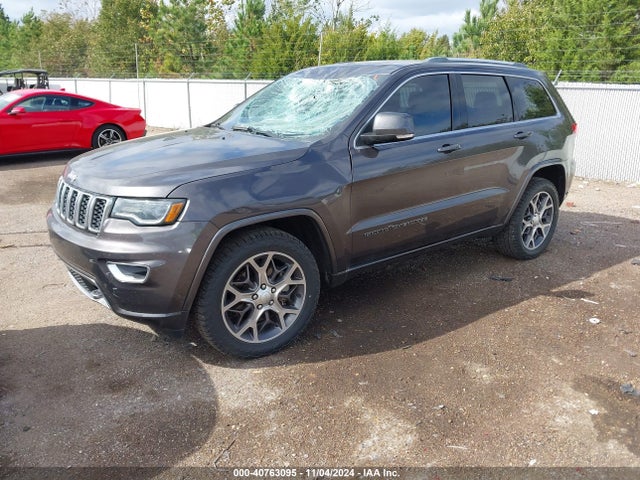1C4RJFBT1JC256730 Jeep Grand Cherokee Sterling Edition 4x4