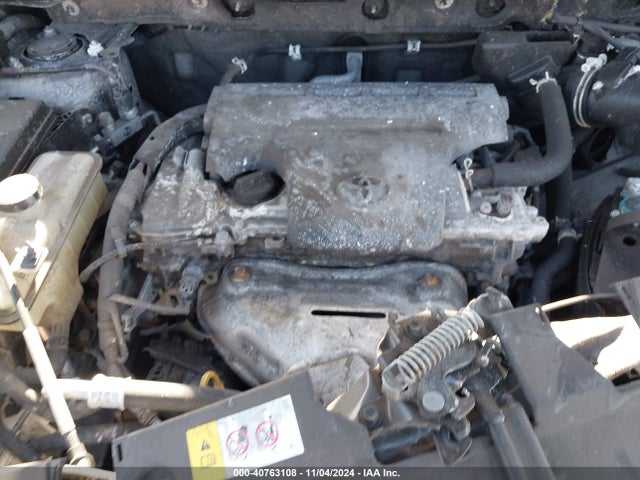 Toyota RAV4 LE 2017 JTMBFREV1HJ131850 Image 10
