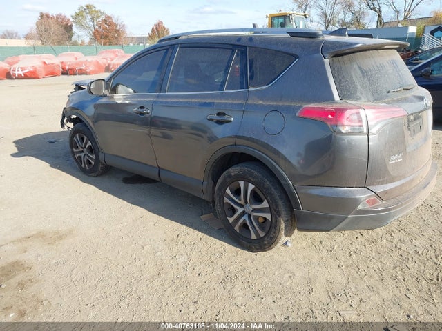 Toyota RAV4 LE 2017 JTMBFREV1HJ131850 Image 3