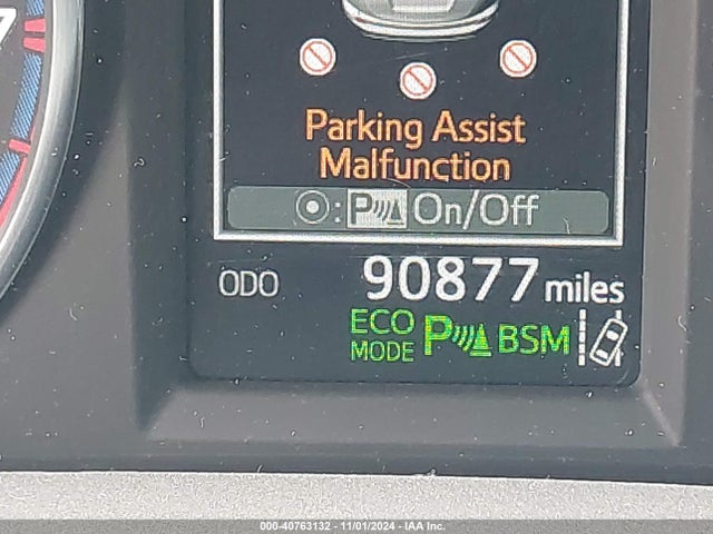 2T3DFREVXHW663558 Toyota Rav4 Platinum