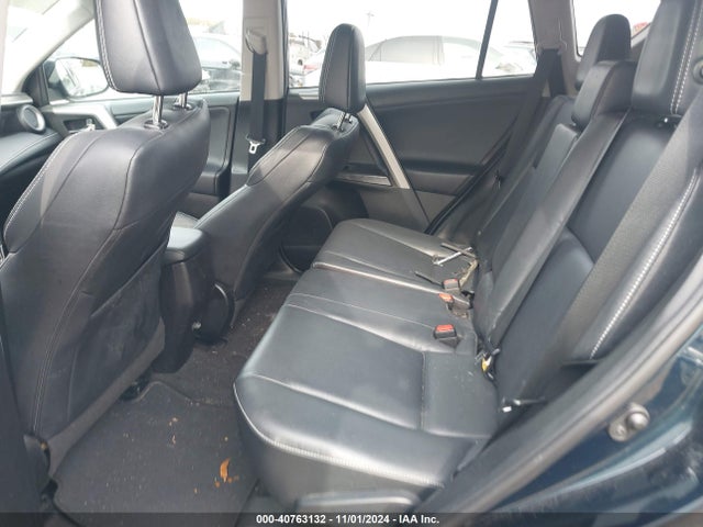 2T3DFREVXHW663558 Toyota Rav4 Platinum