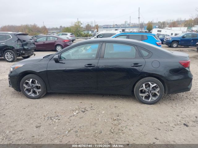 3KPF24AD4KE103090 KIA Forte Lxs