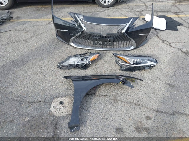 Lexus ES 300H 2021 58ACA1C16MU009695 Image 12