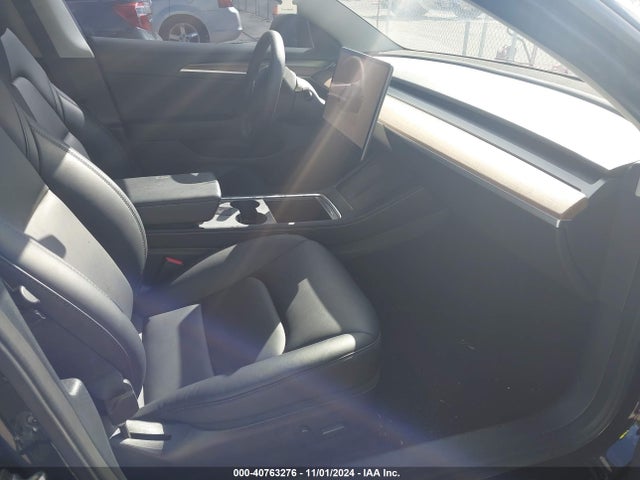 2022 TESLA MODEL 3 5YJ3E1EB0NF207348 Photo 4