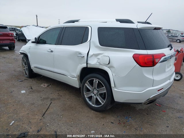 GMC Acadia Denali 2017 1GKKNPLS7HZ117733 Image 3