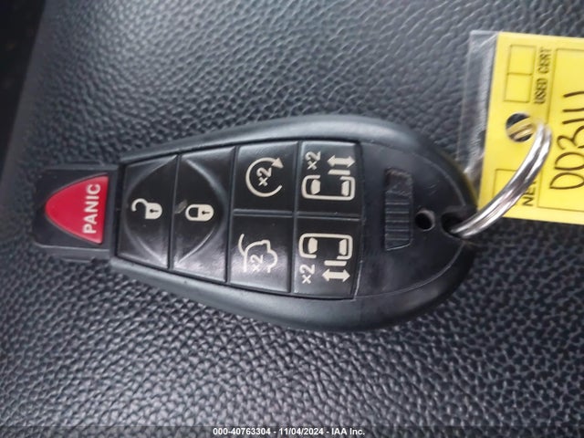 2C4RC1CG1ER386681 Chrysler Town & Country Touring-l