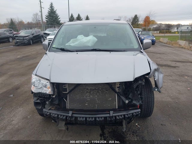 2C4RC1CG1ER386681 Chrysler Town & Country Touring-l