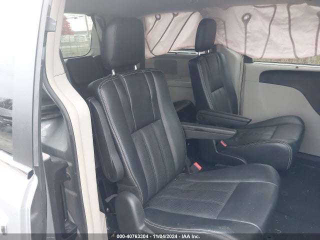 2C4RC1CG1ER386681 Chrysler Town & Country Touring-l