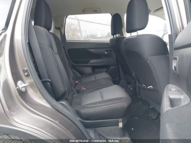 JA4AZ3A38LZ016946 Mitsubishi Outlander Es 2.4