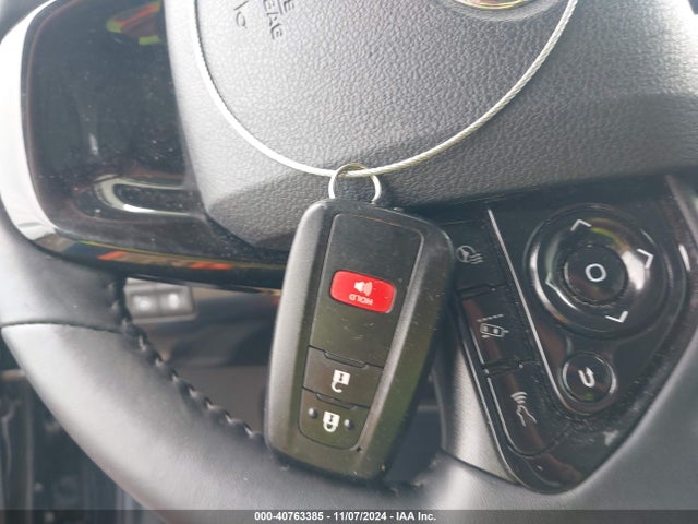 Toyota Prius Limited 2022 JTDKAMFU3N3163156 Image 11