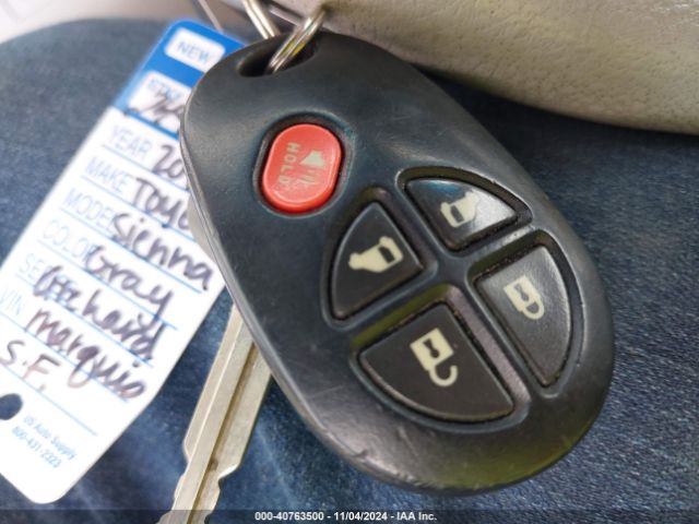 5TDKK3DC7ES499859 Toyota Sienna Le V6 8 Passenger