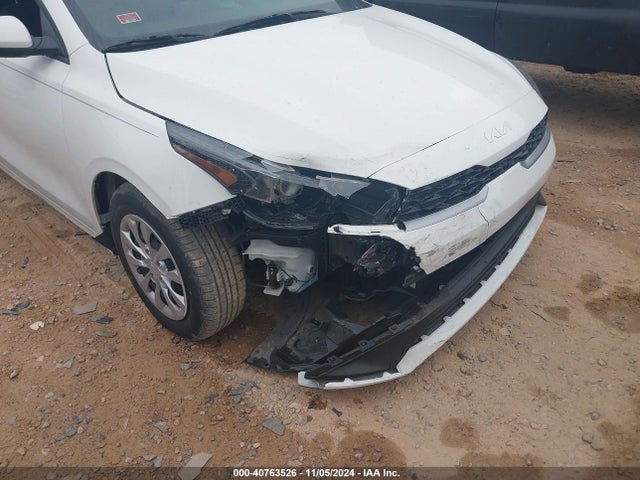 3KPF24AD5NE432336 KIA FORTE FE