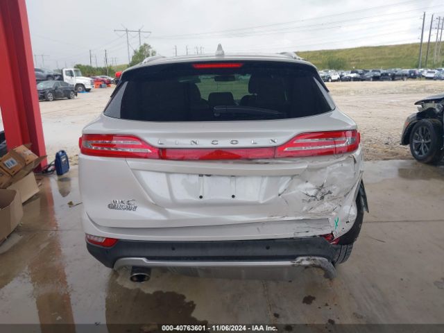 5LMCJ2C92JUL01470 Lincoln MKC SELECT
